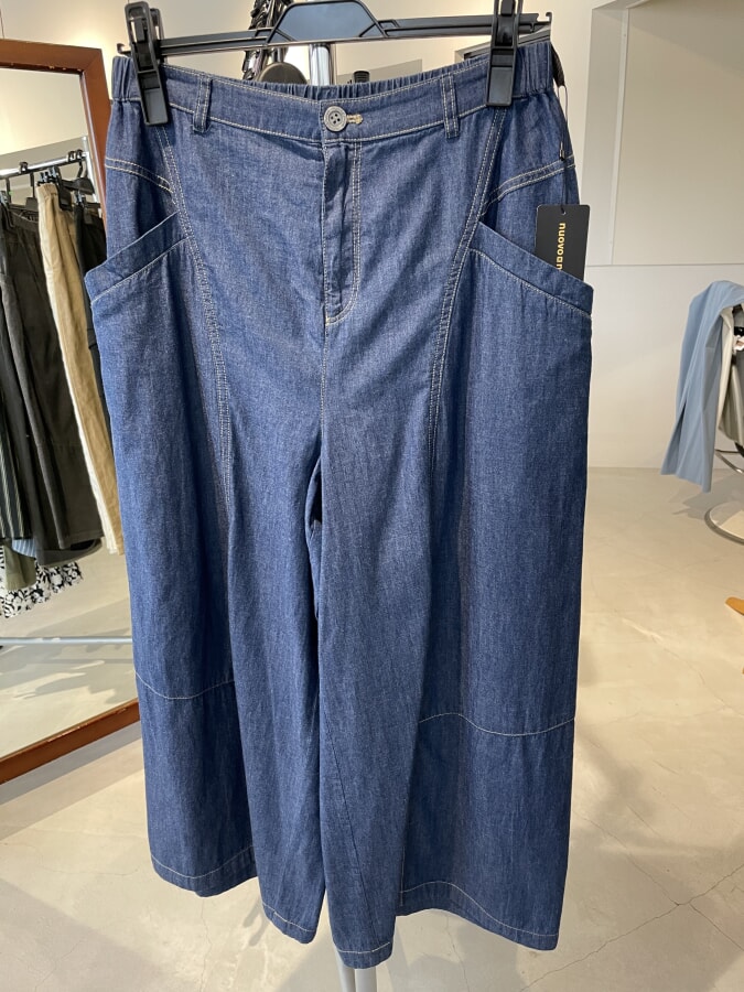 nuovo×nuovo シャンブレーワイドパンツ　ネイビー40サイズ　￥14300→（20％OFF）￥11440